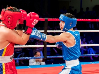 Bokszgála az egyetemi sportcsarnokban - fotó: Ónodi Zoltán