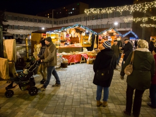 Az Adventi Forgatag nyitónapja - fotó: Ónodi Zoltán