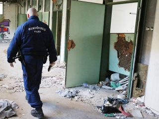 Lezárták a zöld SZTK-t - fotó: Sándor Judit