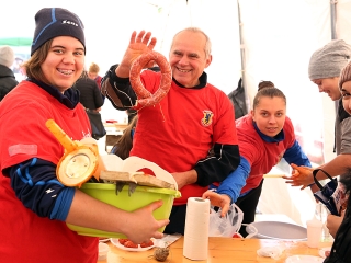 Kolbászfesztivál a Városháza téren (2016) - fotó: Sándor Judit