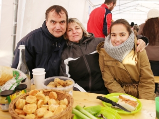 Kolbászfesztivál a Városháza téren (2016) - fotó: Sándor Judit