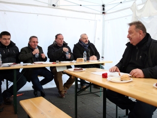 Kolbászfesztivál a Városháza téren (2016) - fotó: Sándor Judit