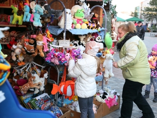 Kolbászfesztivál a Városháza téren (2016) - fotó: Sándor Judit