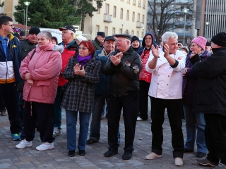 Kolbászfesztivál a Városháza téren (2016) - fotó: Sándor Judit