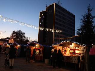 Kolbászfesztivál a Városháza téren (2016) - fotó: Sándor Judit