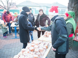 Mikulás-parti Újtelepen - fotó: Ónodi Zoltán