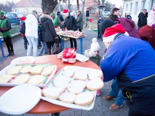 Mikulás-parti Újtelepen - fotó: Ónodi Zoltán