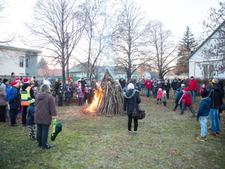 Mikulás-parti Újtelepen - fotó: Ónodi Zoltán