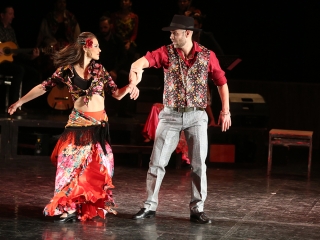 Javában próbálják a Kárment a színházban - fotó: Sándor Judit