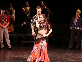 Javában próbálják a Kárment a színházban - fotó: Sándor Judit