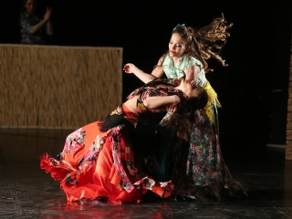 Javában próbálják a Kárment a színházban - fotó: Sándor Judit