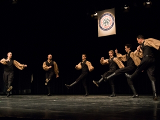 Dunaújvárosi Vasas Táncegyüttes Karácsonyi műsora - fotó: Ónodi Zoltán