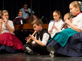 Dunaújvárosi Vasas Táncegyüttes Karácsonyi műsora - fotó: Ónodi Zoltán