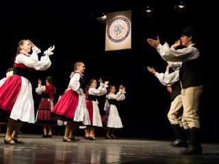 Dunaújvárosi Vasas Táncegyüttes Karácsonyi műsora - fotó: Ónodi Zoltán