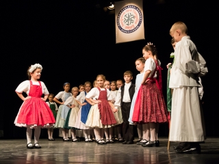 Dunaújvárosi Vasas Táncegyüttes Karácsonyi műsora - fotó: Ónodi Zoltán