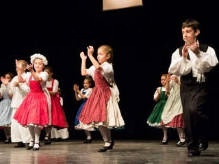 Dunaújvárosi Vasas Táncegyüttes Karácsonyi műsora - fotó: Ónodi Zoltán