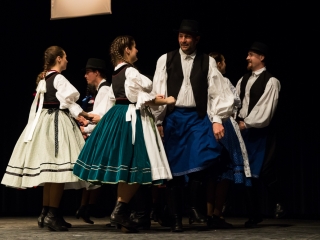 Dunaújvárosi Vasas Táncegyüttes Karácsonyi műsora - fotó: Ónodi Zoltán