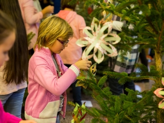 Karácsonyfa díszítők versenye - fotó: Ónodi Zoltán