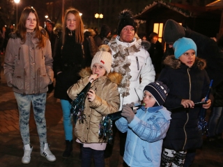 BÚÉK 2017 - Szilveszteri utcabál a Városháza téren - fotó: Sándor Judit