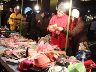 BÚÉK 2017 - Szilveszteri utcabál a Városháza téren - fotó: Sándor Judit