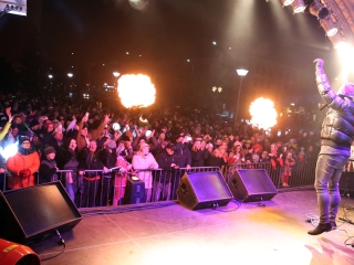 BÚÉK 2017 - Szilveszteri utcabál a Városháza téren - fotó: Sándor Judit