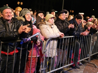 BÚÉK 2017 - Szilveszteri utcabál a Városháza téren - fotó: Sándor Judit