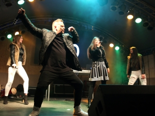 BÚÉK 2017 - Szilveszteri utcabál a Városháza téren - fotó: Sándor Judit