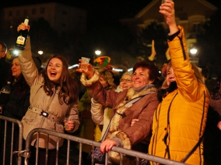 BÚÉK 2017 - Szilveszteri utcabál a Városháza téren - fotó: Sándor Judit