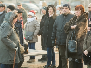Nemzeti Gyásznap - Gyertyagyújtás a főtéren - fotó: Ónodi Zoltán