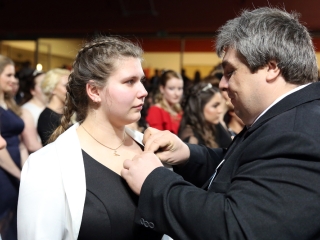 Bánkisok szalagavatója az egyetemen - fotó: Sándor Judit