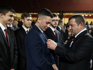 Bánkisok szalagavatója az egyetemen - fotó: Sándor Judit