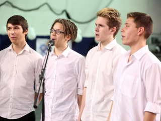 Bánkisok szalagavatója az egyetemen - fotó: Sándor Judit