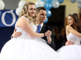 Bánkisok szalagavatója az egyetemen - fotó: Sándor Judit