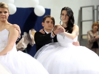 Bánkisok szalagavatója az egyetemen - fotó: Sándor Judit