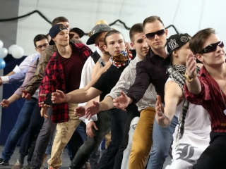 Bánkisok szalagavatója az egyetemen - fotó: Sándor Judit