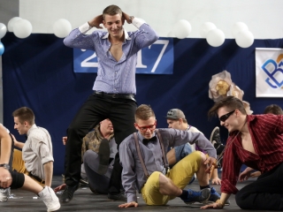 Bánkisok szalagavatója az egyetemen - fotó: Sándor Judit