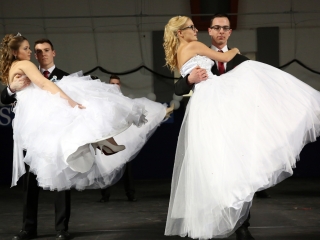 Bánkisok szalagavatója az egyetemen - fotó: Sándor Judit