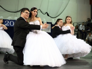 Bánkisok szalagavatója az egyetemen - fotó: Sándor Judit