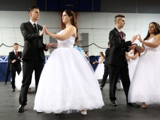 Bánkisok szalagavatója az egyetemen - fotó: Sándor Judit