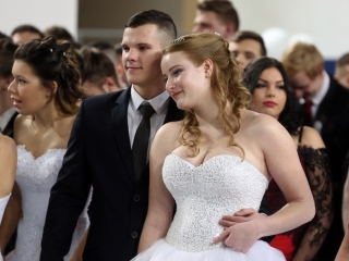 Bánkisok szalagavatója az egyetemen - fotó: Sándor Judit