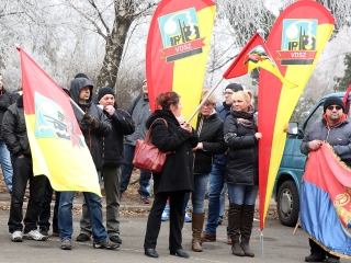 Tüntetés a Vasmű előtt - fotó: Sándor Judit