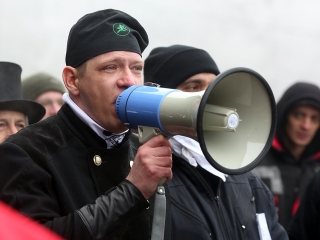 Tüntetés a Vasmű előtt - fotó: Sándor Judit