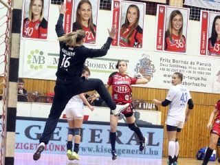 DKKA - MTK 33-20 - fotó: Sándor Judit