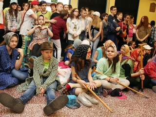 Farsang a Dózsa iskolában - fotó: Sándor Judit