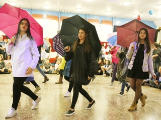 Farsang a Dózsa iskolában - fotó: Sándor Judit