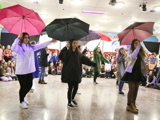 Farsang a Dózsa iskolában - fotó: Sándor Judit