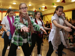 Farsang a Dózsa iskolában - fotó: Sándor Judit