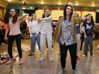 Farsang a Dózsa iskolában - fotó: Sándor Judit