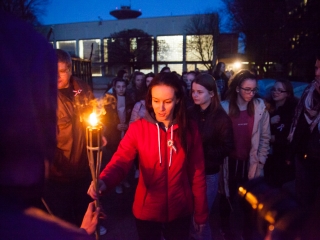 Ünnepi fáklyás felvonulás - fotó: Ónodi Zoltán