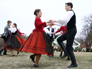 Március 15. - Ünnepség és koszorúzás a '48-as emlékműnél - fotó: Sándor Judit